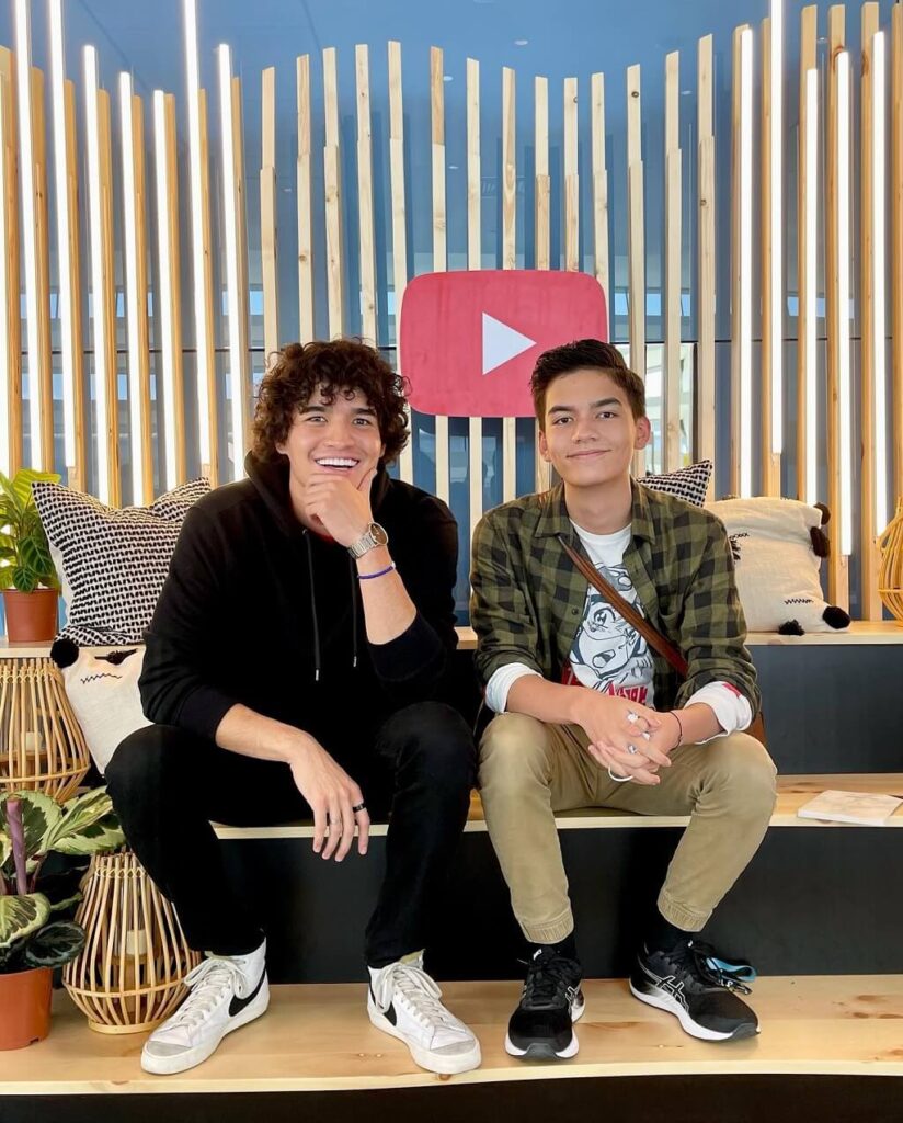 Alex Wassabi,imagen