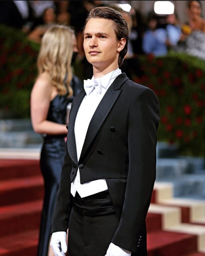 Ansel Elgort
