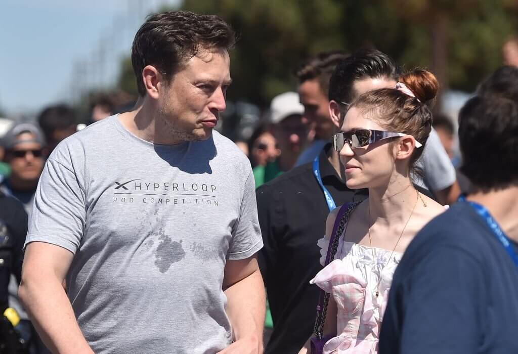 Elon Musk y Grimes-imagen