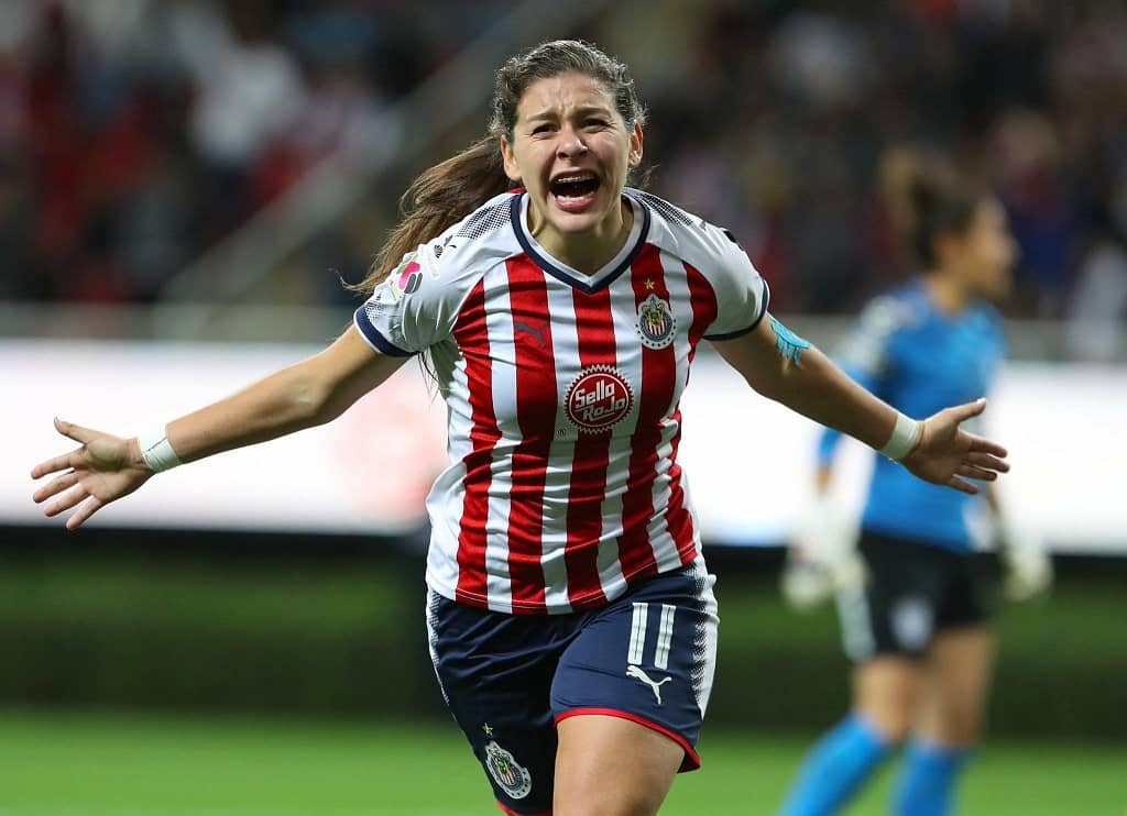 Norma Palafox en el estadio