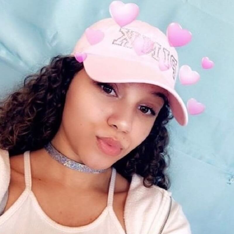 Chloe Yazmean