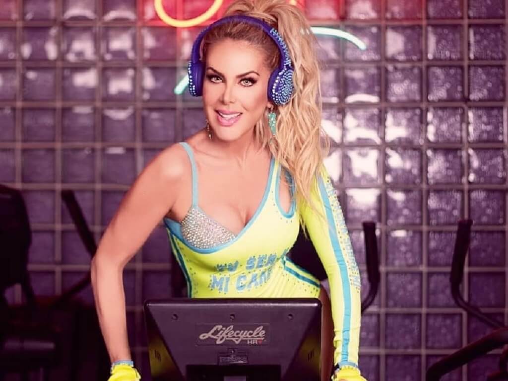 Imagen de Lorena Herrera