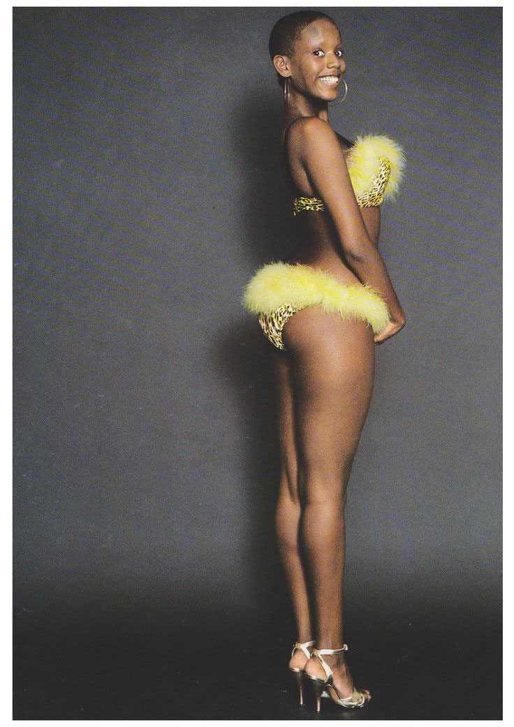 Toukie Smith posing during her early modeling work